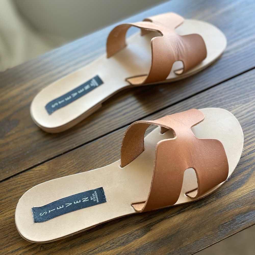 Steven by Steve Madden Greece slides, size 8.5, like new condition
